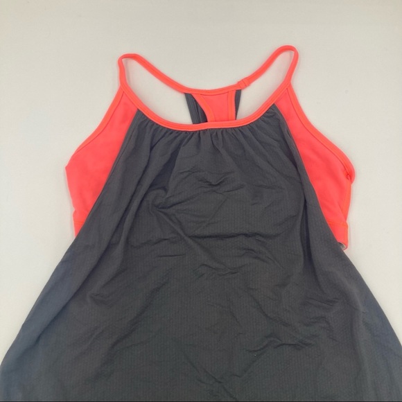 Size 2 lululemon tank top - Picture 2 of 4